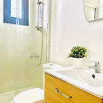 Bali 303 * لارنكا